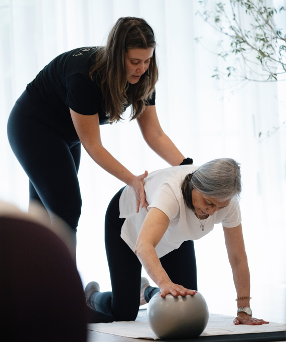Pilates Clínico em Equipamentos no AURORA